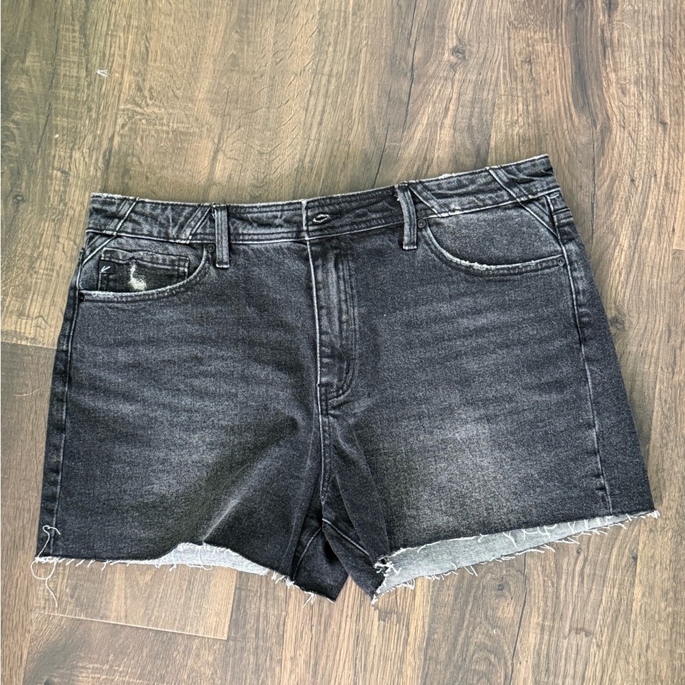 SOLD ❗️KanCan Black Washed Denim Cutoff Shorts